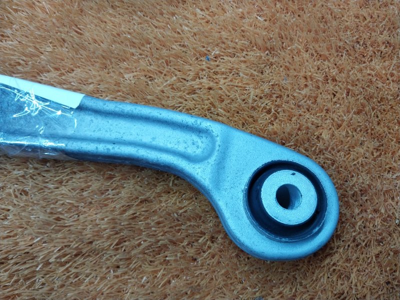 Рычаг подвески верхний, 1060 рублей, Красноярск