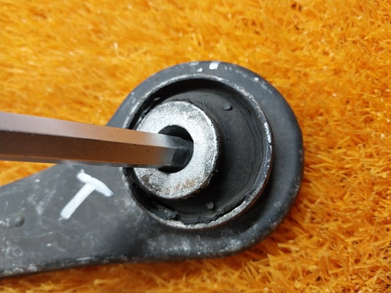 Рычаг подвески верхний, 300 рублей, Красноярск