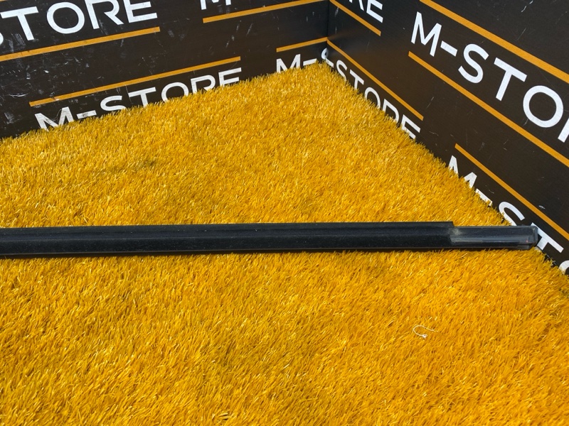 молдинг стекла, 600 рублей, Красноярск