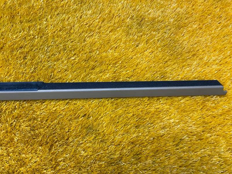 молдинг стекла, 600 рублей, Красноярск