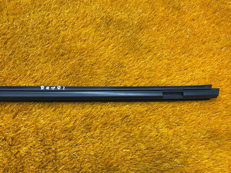 молдинг стекла, 600 рублей, Красноярск