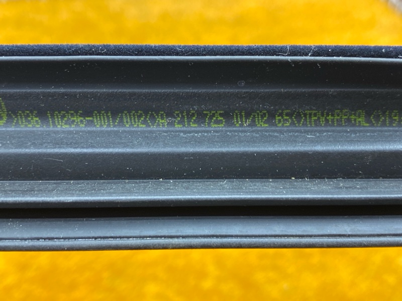 молдинг стекла, 350 рублей, Красноярск