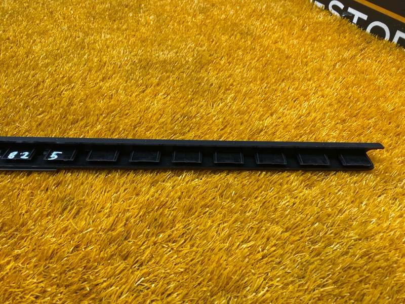 молдинг стекла, 600 рублей, Красноярск