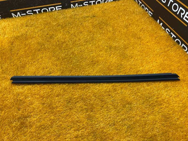 молдинг стекла, 350 рублей, Красноярск