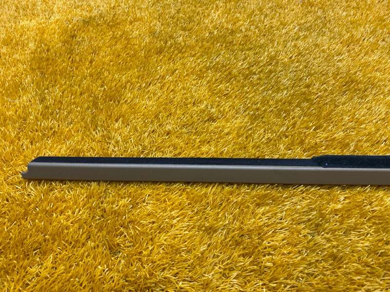 молдинг стекла, 600 рублей, Красноярск