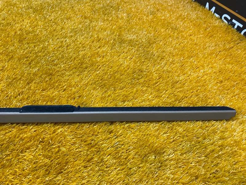 молдинг стекла, 600 рублей, Красноярск