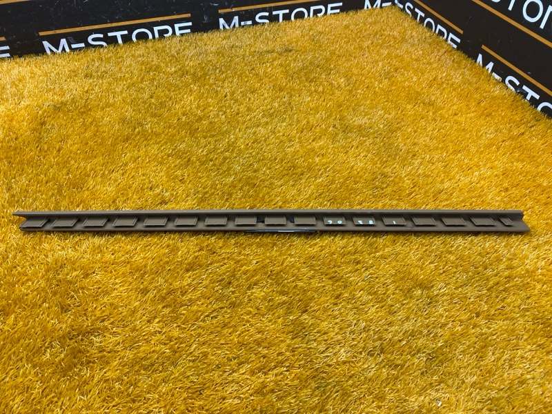 молдинг стекла, 600 рублей, Красноярск