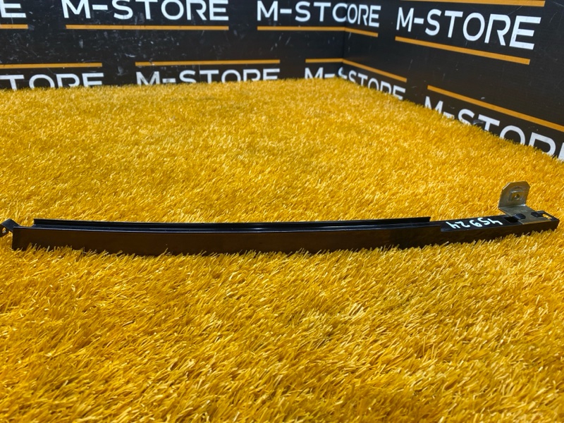 молдинг стекла, 350 рублей, Красноярск