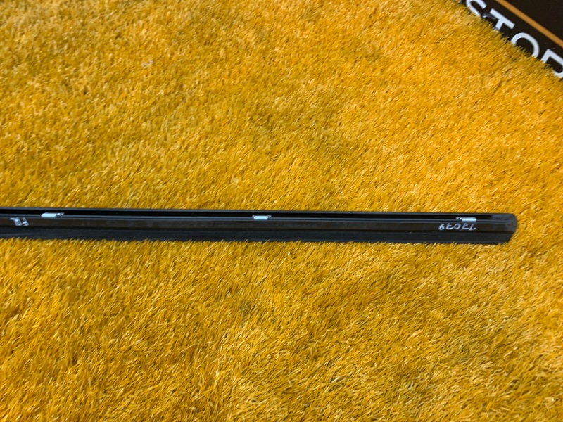 Молдинг стекла внешний, 600 рублей, Красноярск