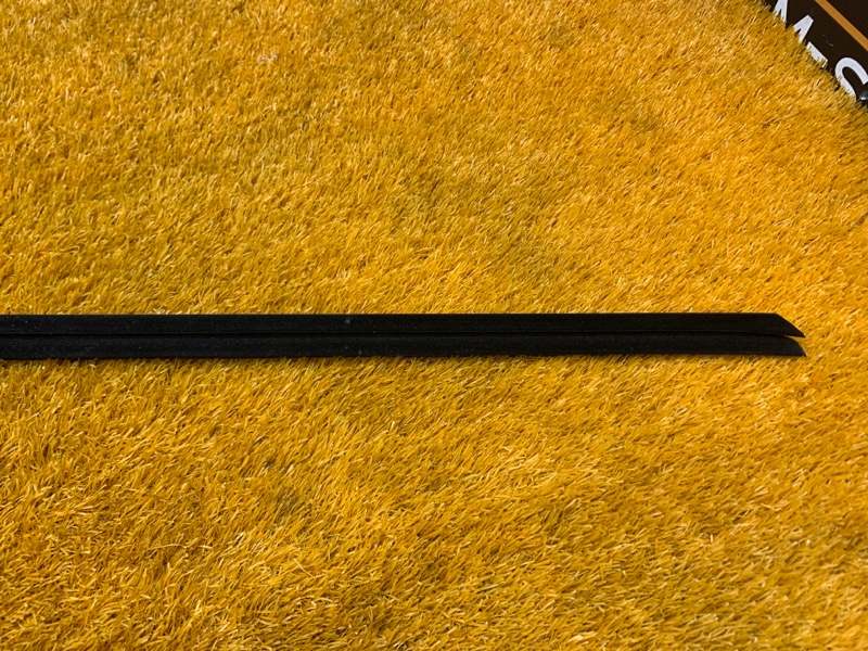 Молдинг стекла внешний, 670 рублей, Красноярск