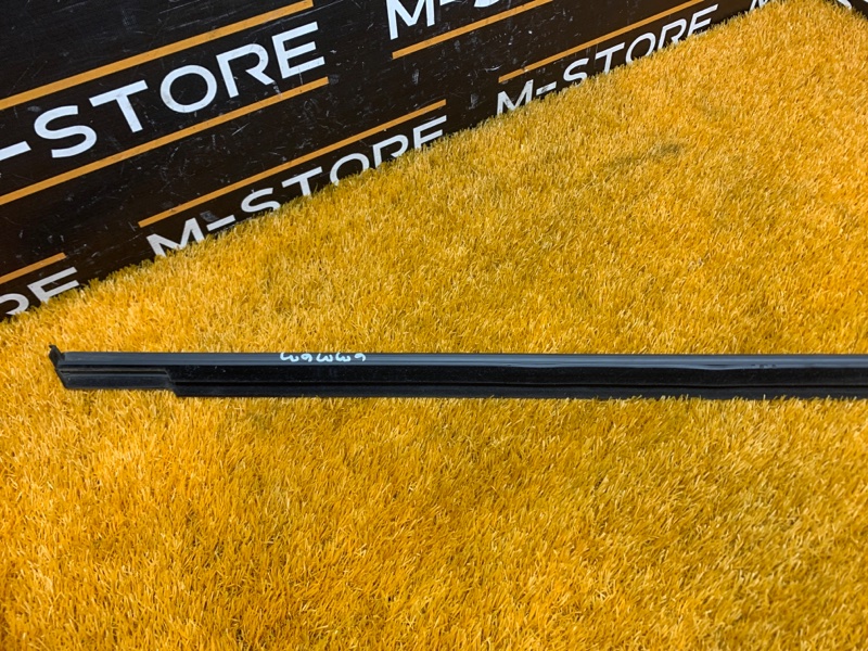 Молдинг стекла внешний, 600 рублей, Красноярск