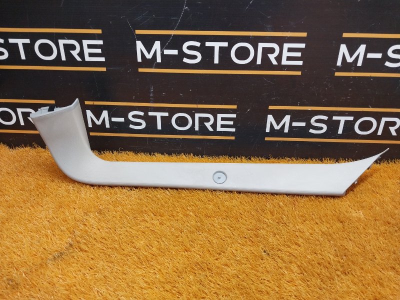 обшивка двери багажника, 500 рублей, Красноярск