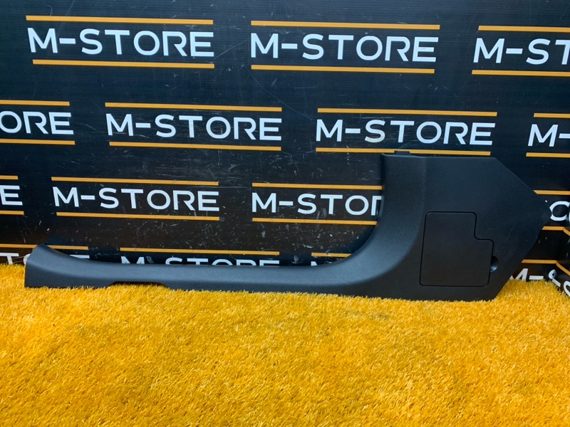 Накладка на порог салона, 860 рублей, Красноярск