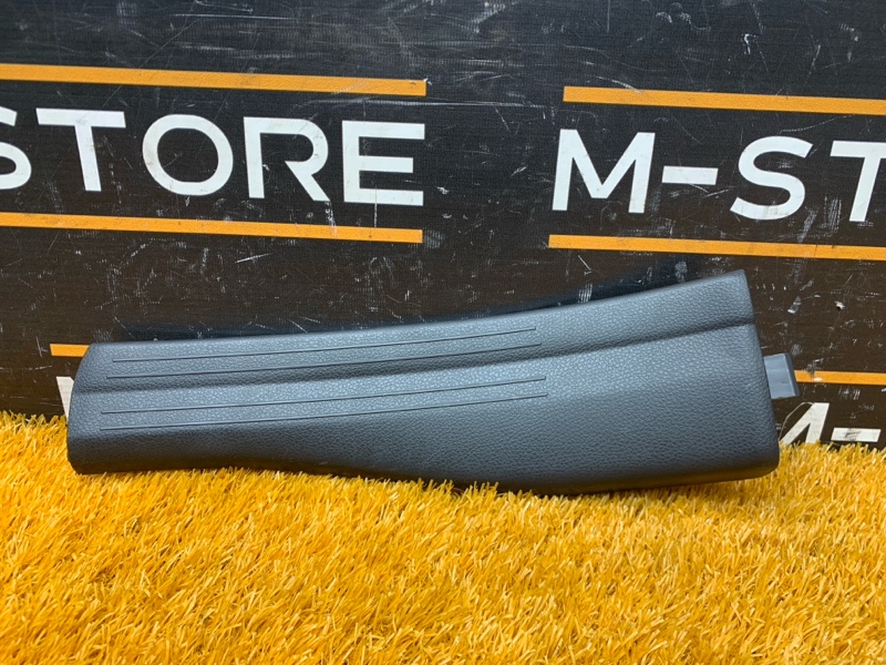 Накладка на порог салона, 350 рублей, Красноярск