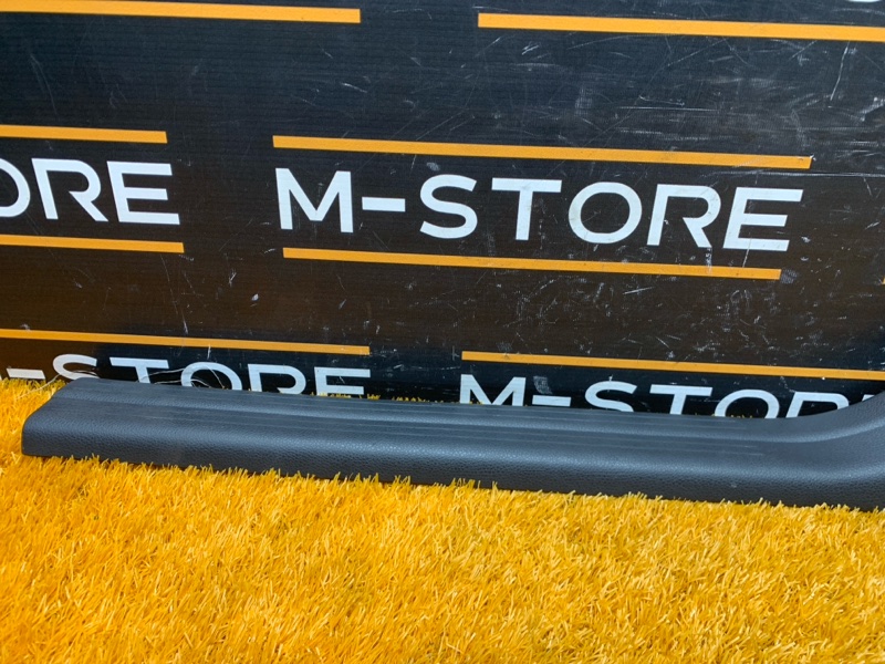 Накладка на порог салона, 670 рублей, Красноярск