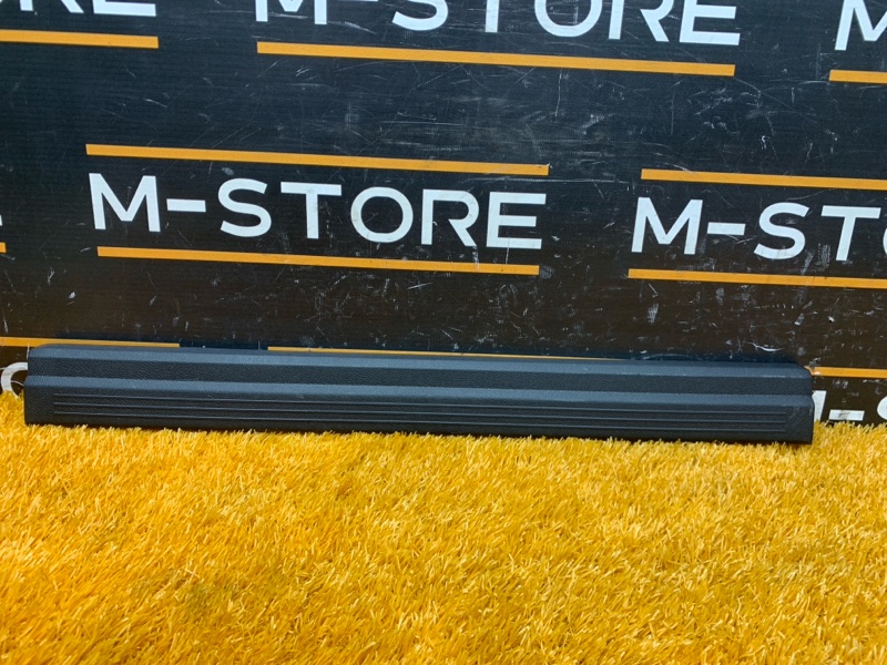 Накладка на порог салона, 300 рублей, Красноярск