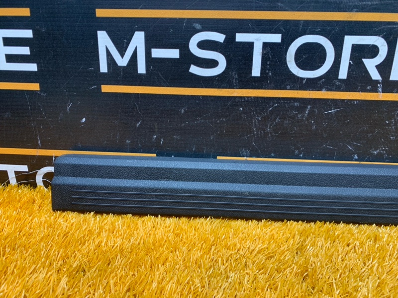 Накладка на порог салона, 300 рублей, Красноярск