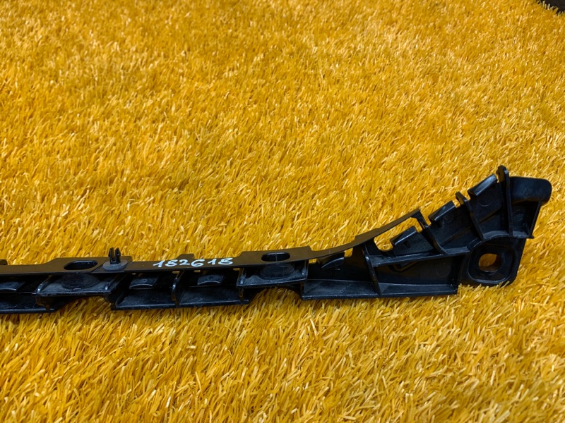 крепление бампера, 630 рублей, Красноярск