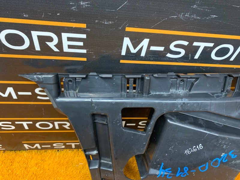 крепление бампера, 1800 рублей, Красноярск