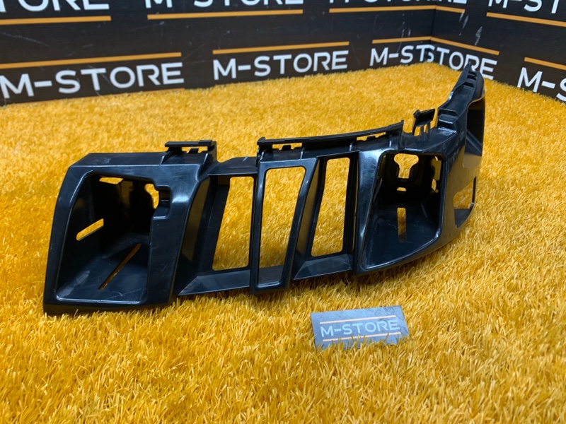 крепление бампера, 930 рублей, Красноярск