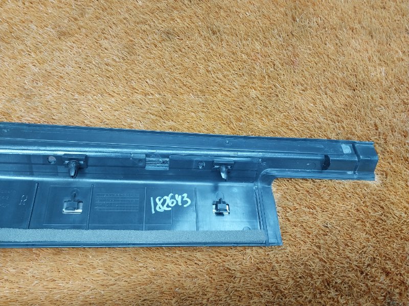 Накладка на порог салона, 1920 рублей, Красноярск