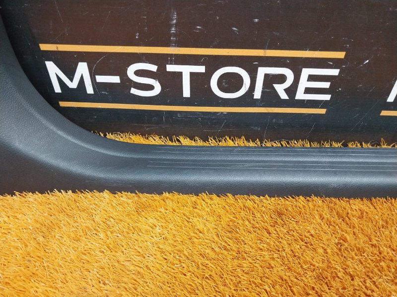 Накладка на порог салона, 670 рублей, Красноярск