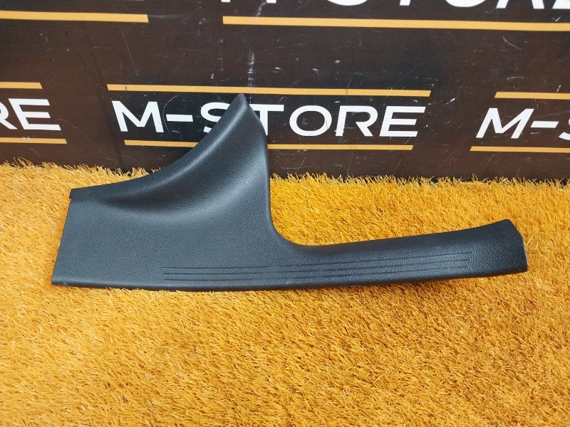 Накладка на порог салона, 610 рублей, Красноярск