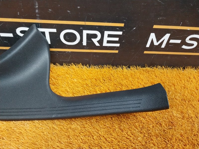 Накладка на порог салона, 610 рублей, Красноярск