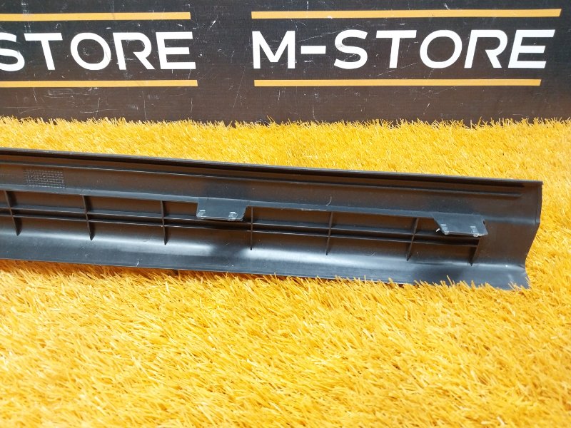 Накладка на порог салона, 670 рублей, Красноярск