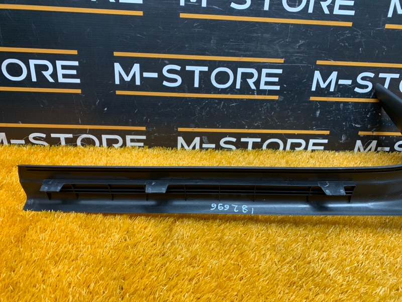 Накладка на порог салона, 670 рублей, Красноярск