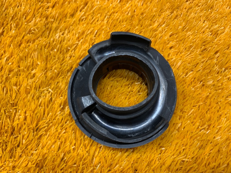 опора пружины, 350 рублей, Красноярск