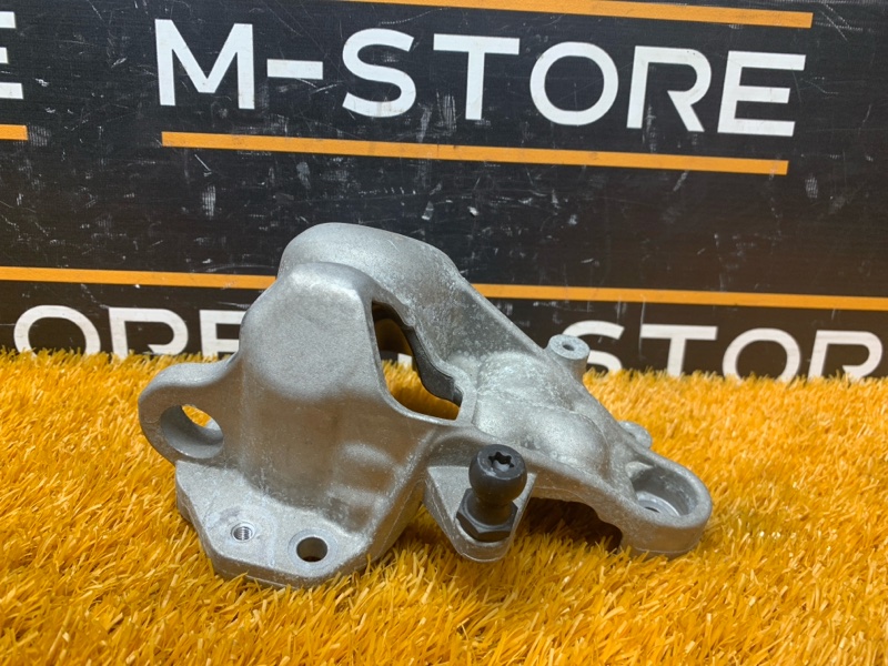 кронштейн, 630 рублей, Красноярск