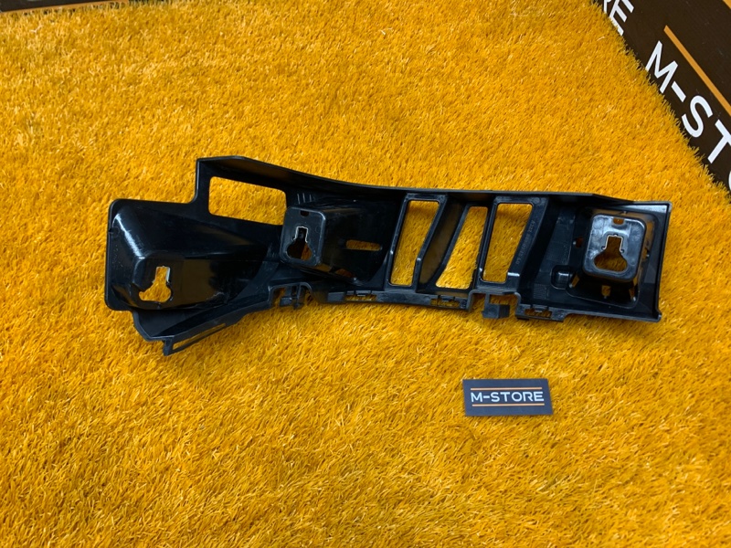 крепление бампера, 930 рублей, Красноярск