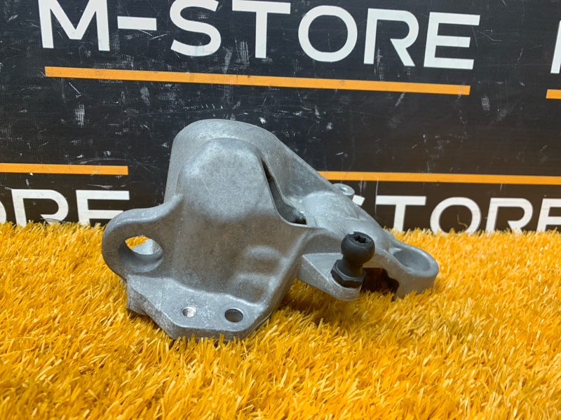 кронштейн, 630 рублей, Красноярск