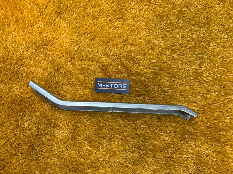 кронштейн, 300 рублей, Красноярск