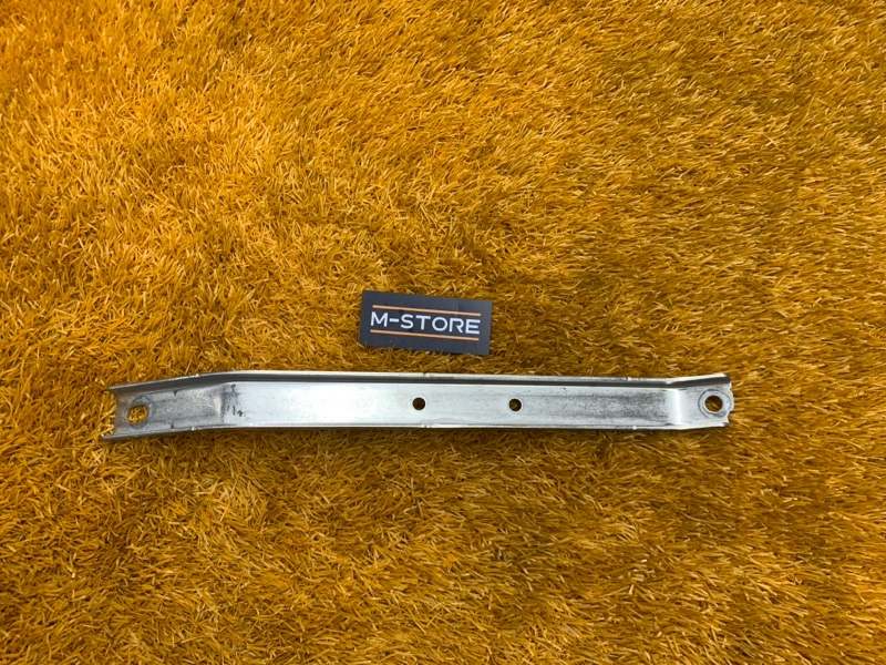 кронштейн, 300 рублей, Красноярск