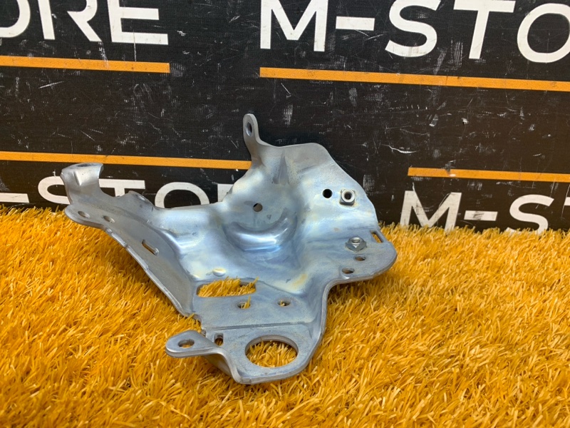 кронштейн, 340 рублей, Красноярск