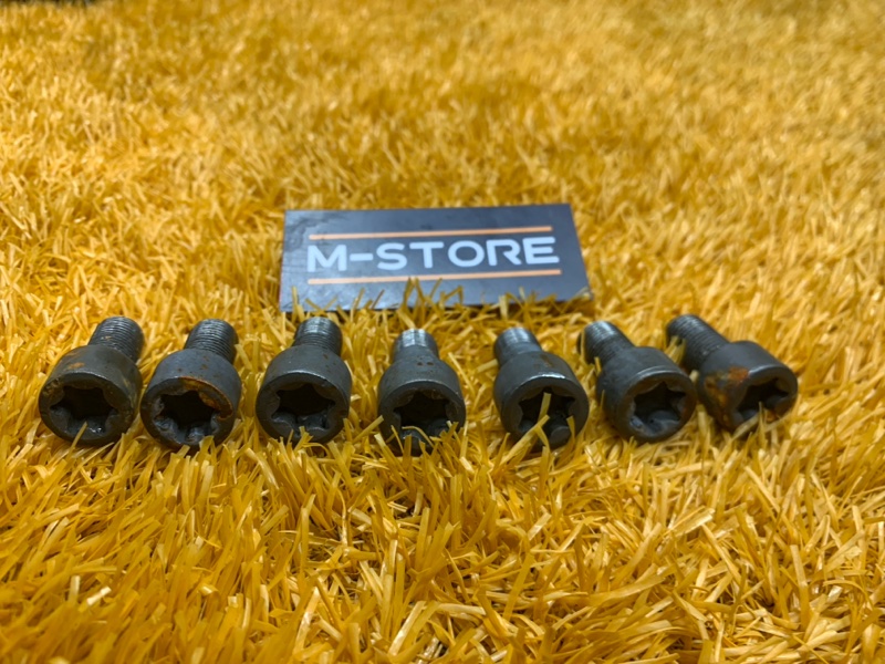 Болт маховика, 240 рублей, Красноярск