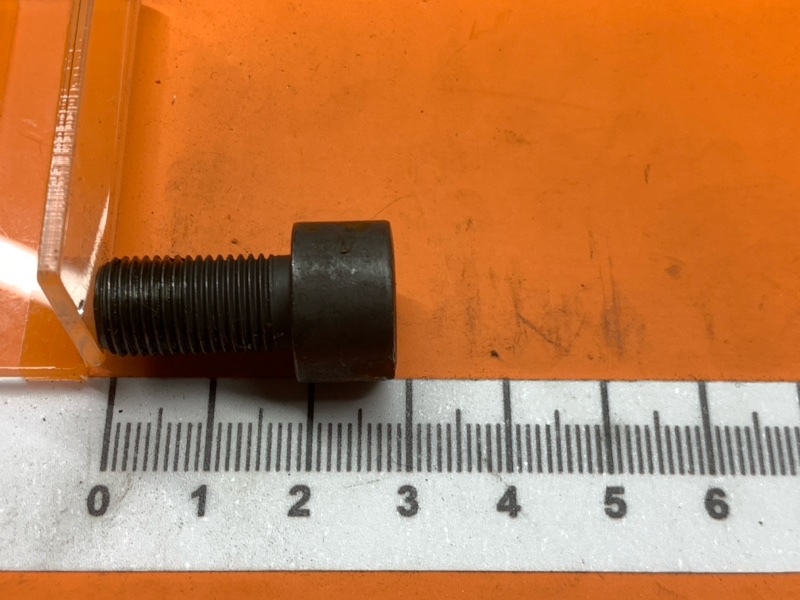 Болт маховика, 240 рублей, Красноярск