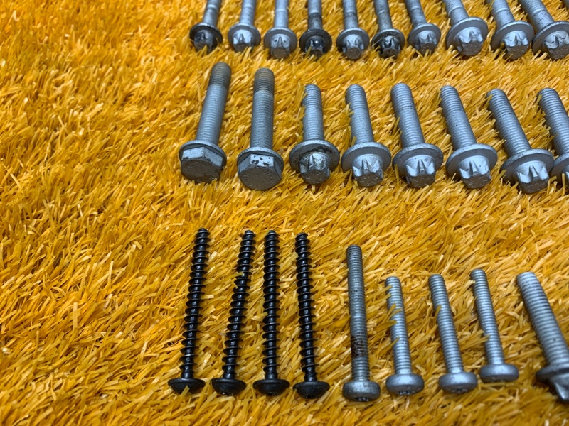 Болты и гайки ДВС, 750 рублей, Красноярск