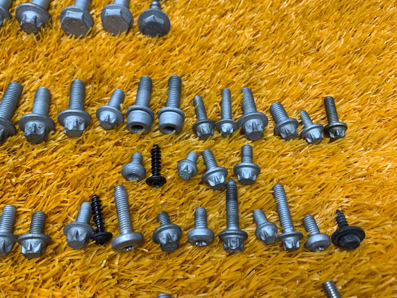 Болты и гайки ДВС, 750 рублей, Красноярск