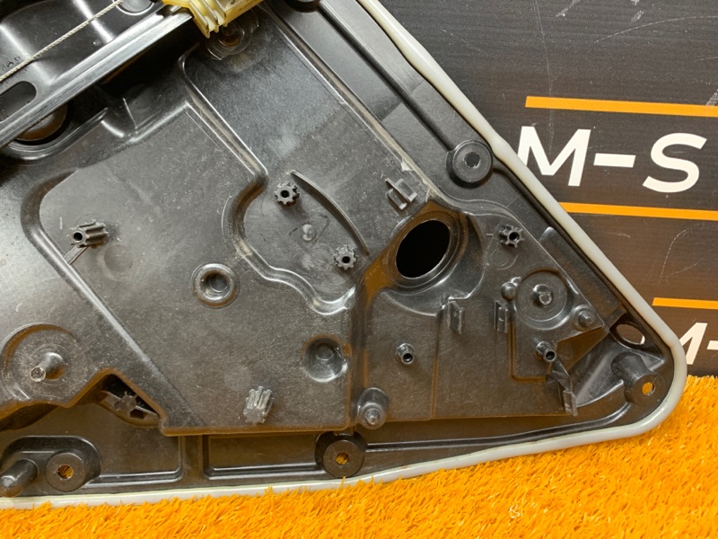 стеклоподъемник, 1390 рублей, Красноярск