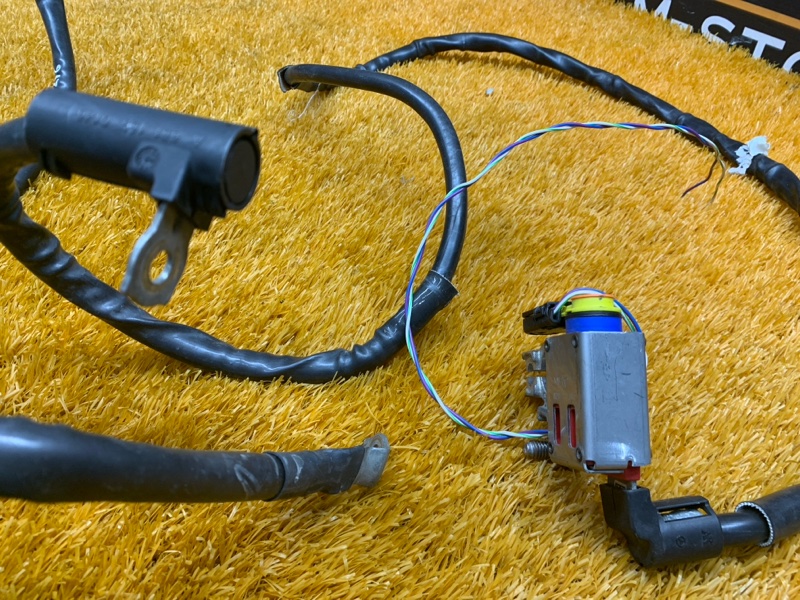 Клемма аккумулятора плюс, 1820 рублей, Красноярск