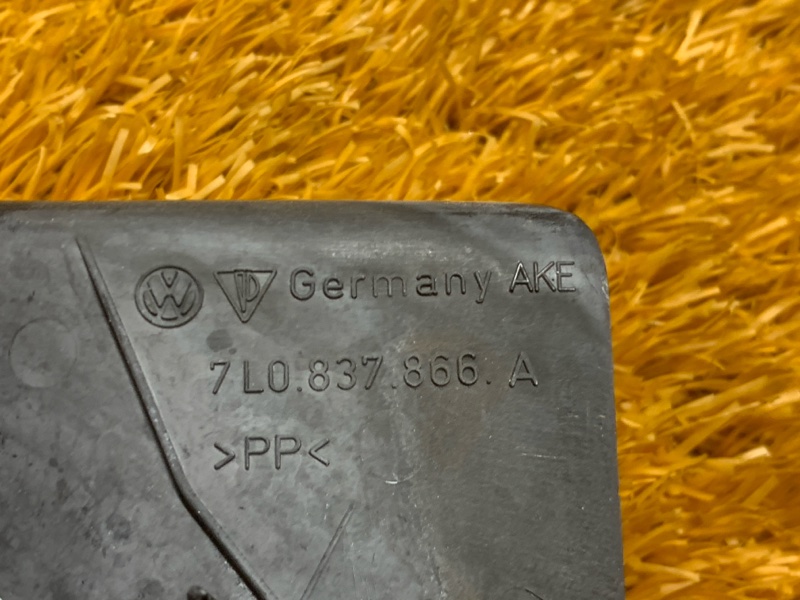 Накладка двери, 100 рублей, Красноярск