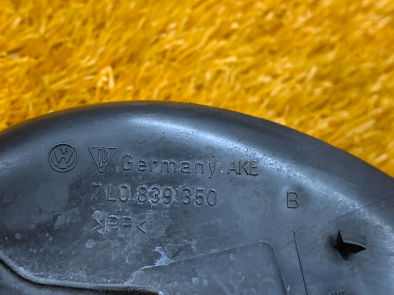 Накладка двери, 100 рублей, Красноярск