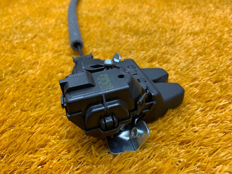 замок багажника, 1000 рублей, Красноярск