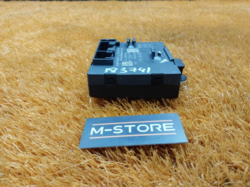 Блок управления дверью, 1000 рублей, Красноярск