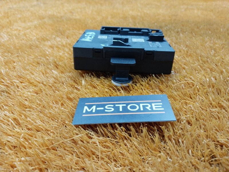 Блок управления дверью, 1000 рублей, Красноярск