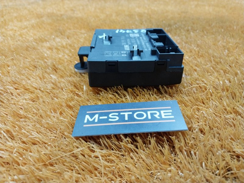 Блок управления дверью, 1000 рублей, Красноярск