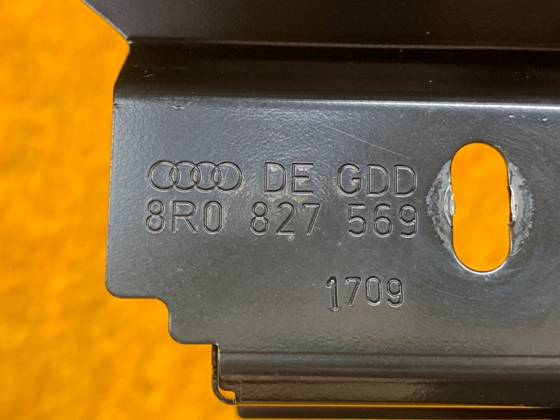 Кронштейн ручки открывания багажника, 300 рублей, Красноярск